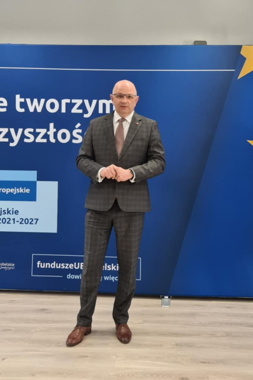 Podpisanie umów w/s aktywizacji bezrobotnych