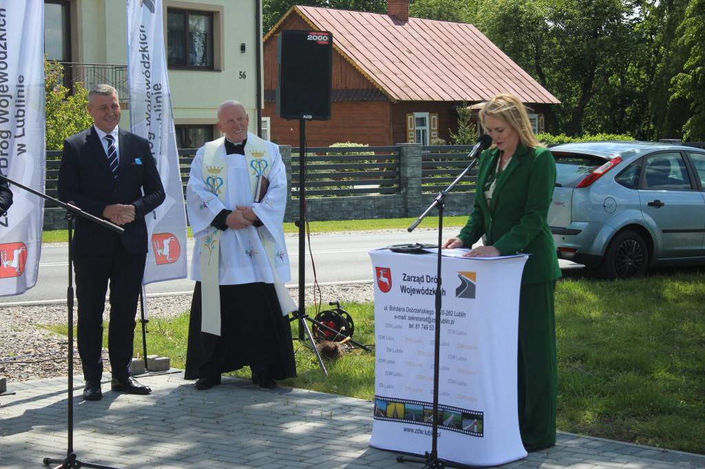 Otwarcie wyremontowanej drogi w Żeliźnie