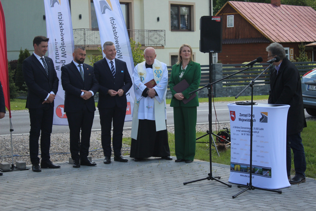 Otwarcie wyremontowanej drogi w Żeliźnie