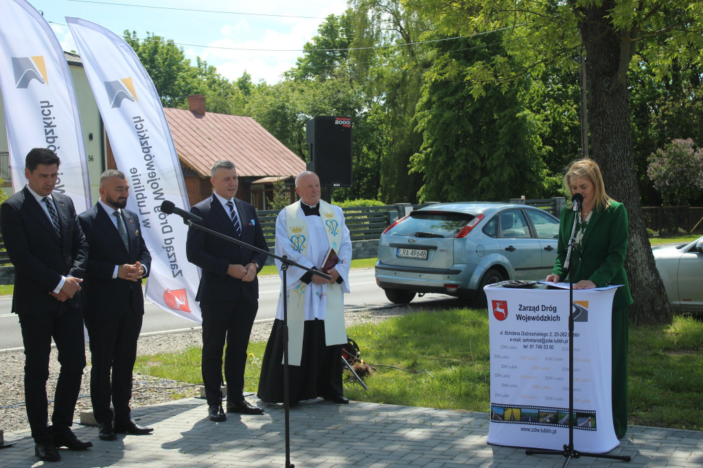 Otwarcie wyremontowanej drogi w Żeliźnie