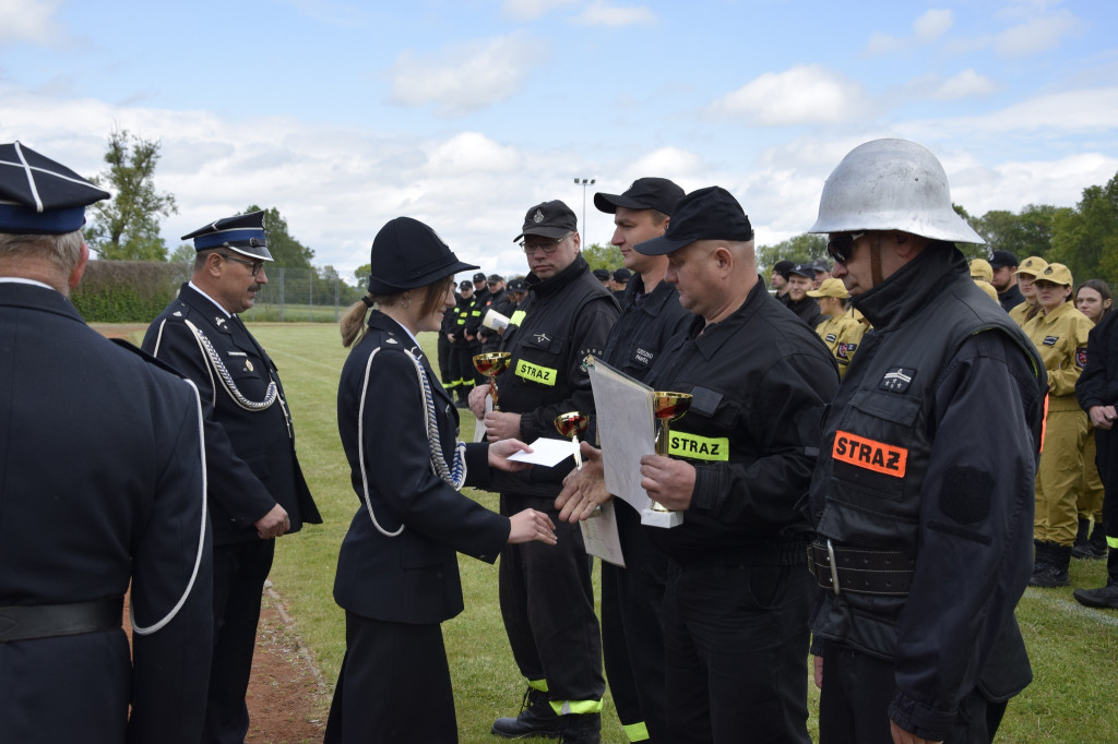 Zawody OSP z gmin Komarówka Podlaska i Wohyń