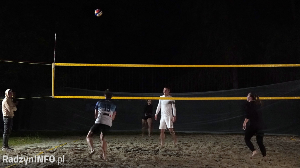 Turniej siatkówki plażowej w Radzyniu