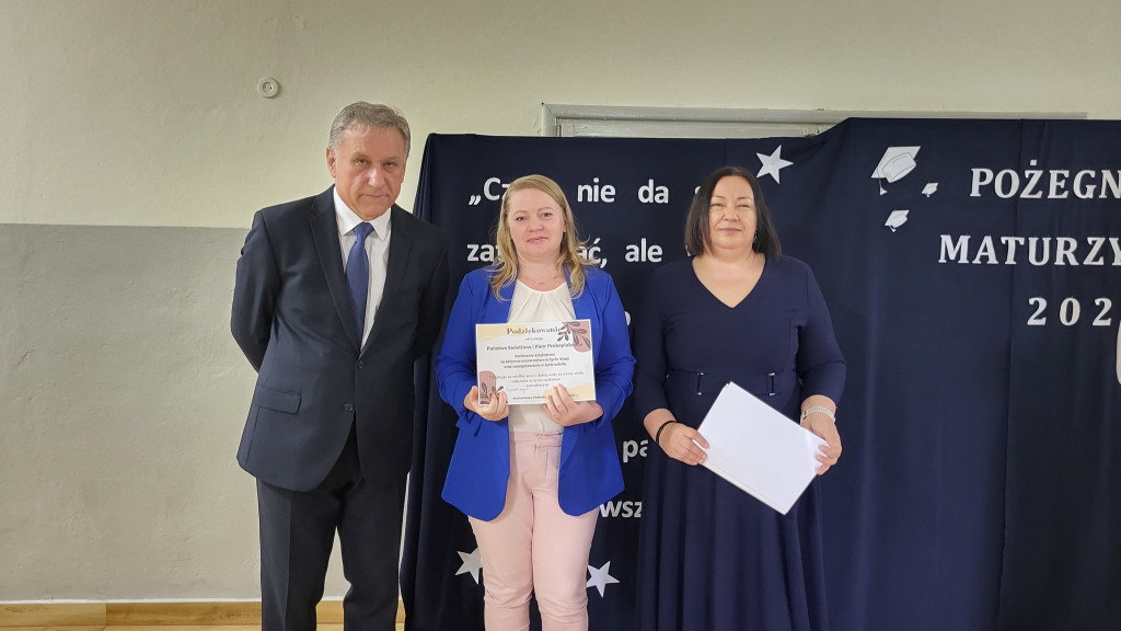 Zakończenie roku szkolnego w LO w Komarówce