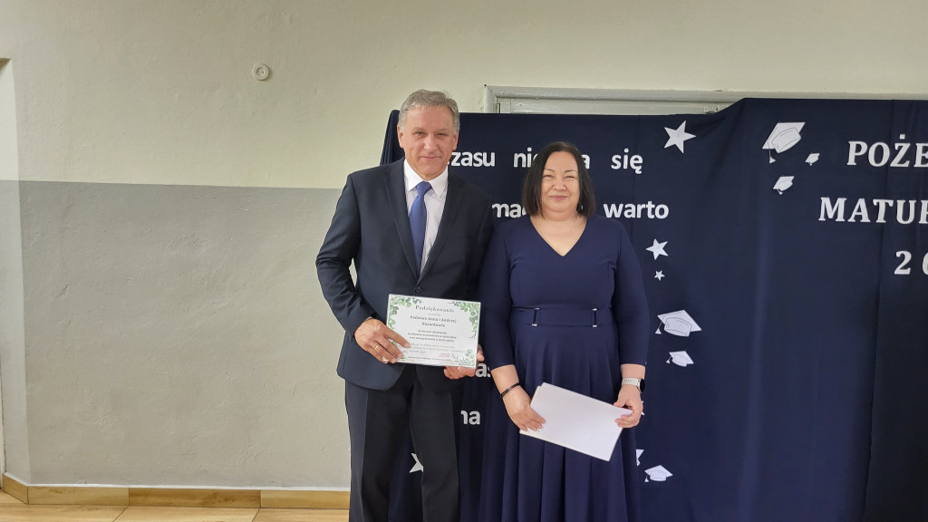 Zakończenie roku szkolnego w LO w Komarówce