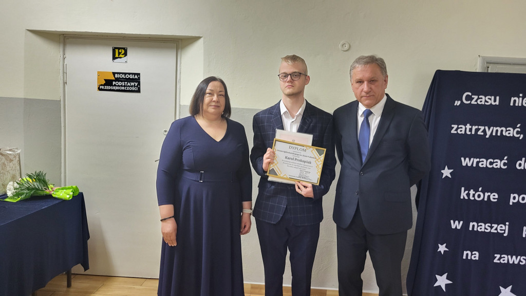 Zakończenie roku szkolnego w LO w Komarówce