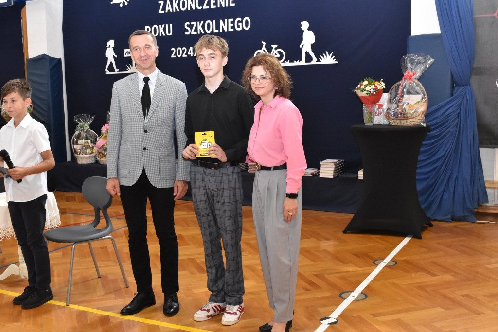 Zakończenie roku szkolnego w ZS w Ulanie-Majoracie