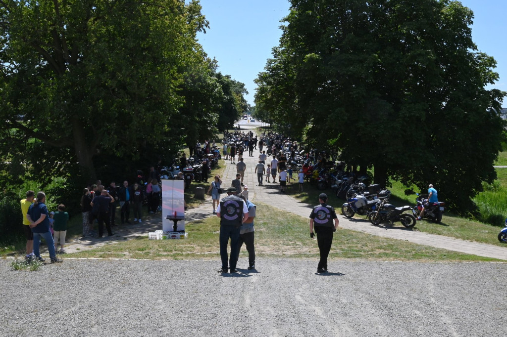 Parada motocyklistów w Radzyniu