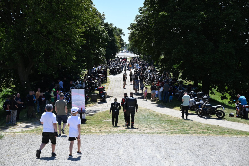 Parada motocyklistów w Radzyniu
