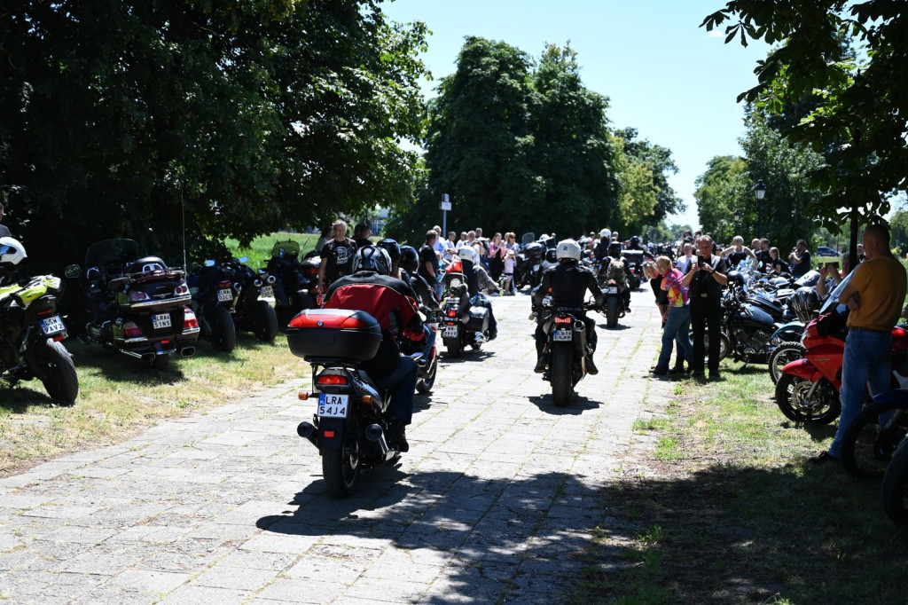 Parada motocyklistów w Radzyniu