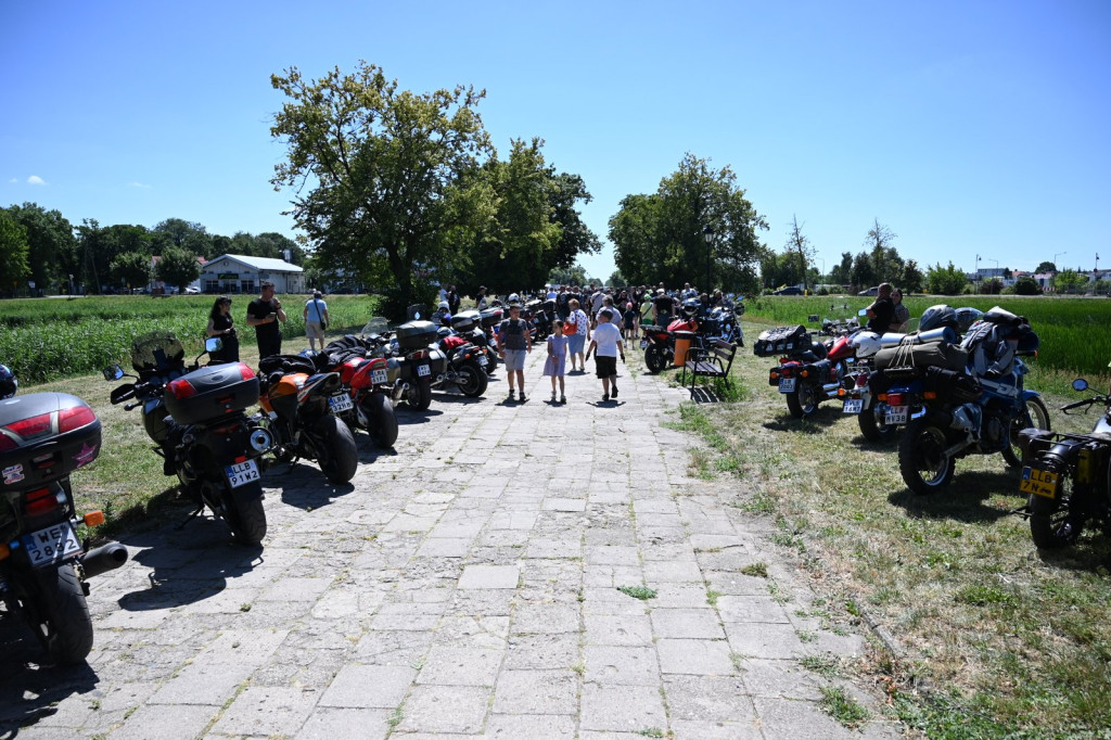 Parada motocyklistów w Radzyniu
