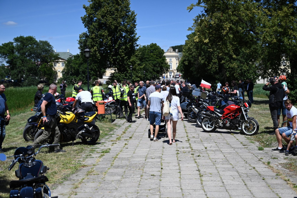 Parada motocyklistów w Radzyniu