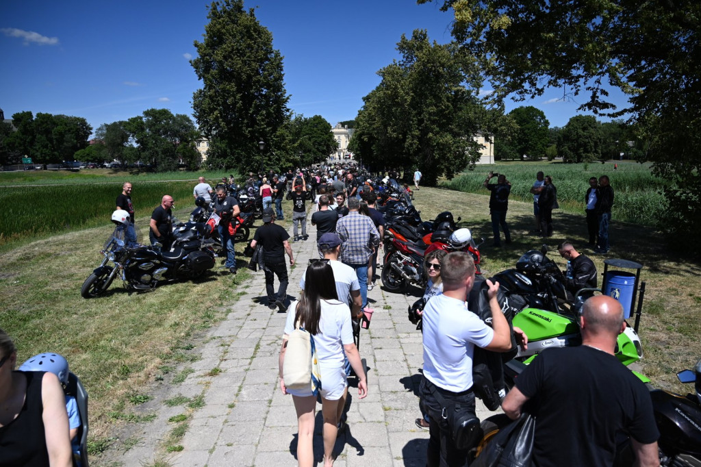 Parada motocyklistów w Radzyniu