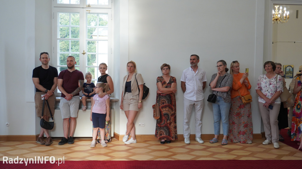 Wystawa uczestników pleneru malarskiego w Radzyniu