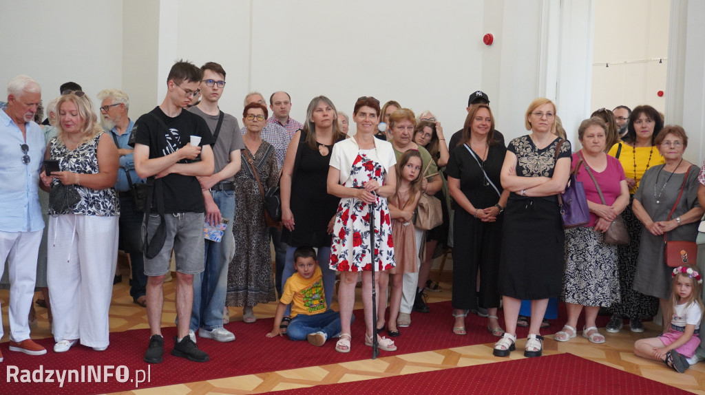 Wystawa uczestników pleneru malarskiego w Radzyniu