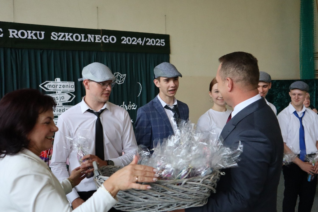Zakończenie roku szkolnego w ZSR