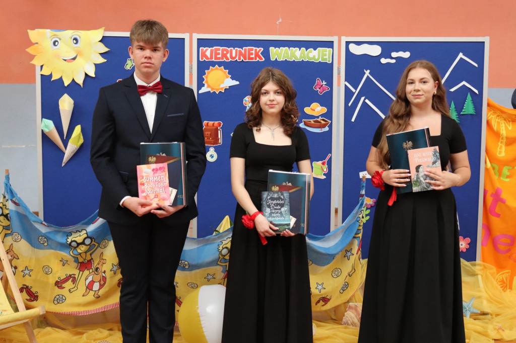 Zakończenie roku szkolnego w SP w Komarówce