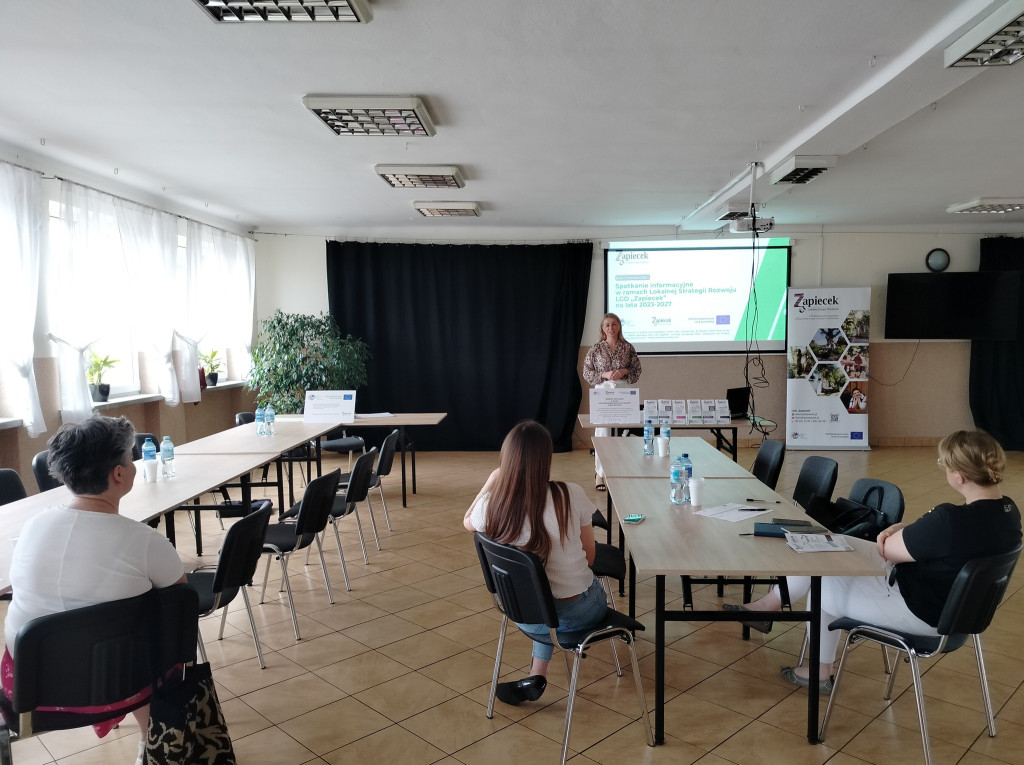 Seria spotkań zorganizowanych przez >>Zapiecek<<