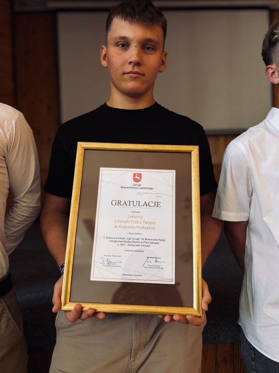 Podziękowania dla ministrantów od marszałka