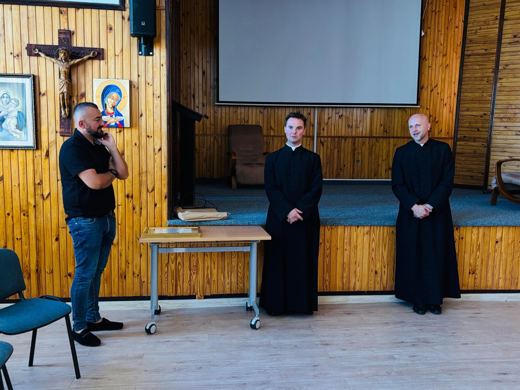 Podziękowania dla ministrantów od marszałka