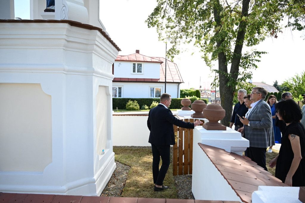 Odbiór zabytkowych kapliczek po remoncie