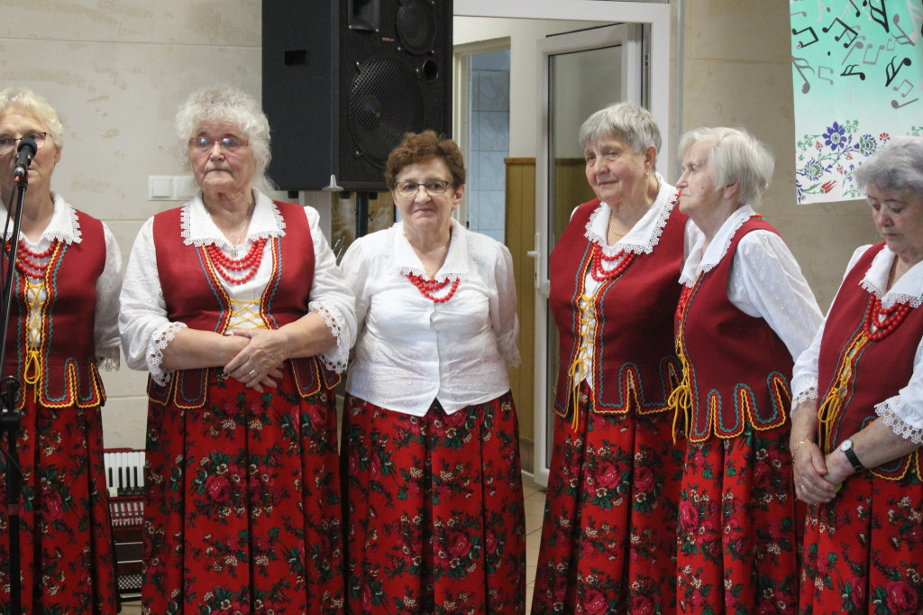Biesiada Piosenki Ludowej w Komarówce Podlaskiej
