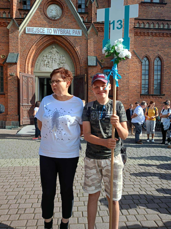 Pielgrzymi wyruszyli z Komarówki