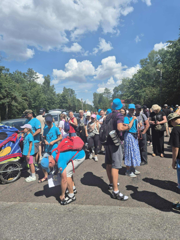 Piesza pielgrzymka na Jasną Górę - dzień pierwszy