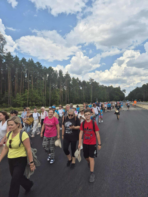 Piesza pielgrzymka na Jasną Górę - dzień pierwszy