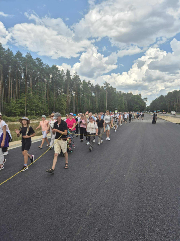 Piesza pielgrzymka na Jasną Górę - dzień pierwszy