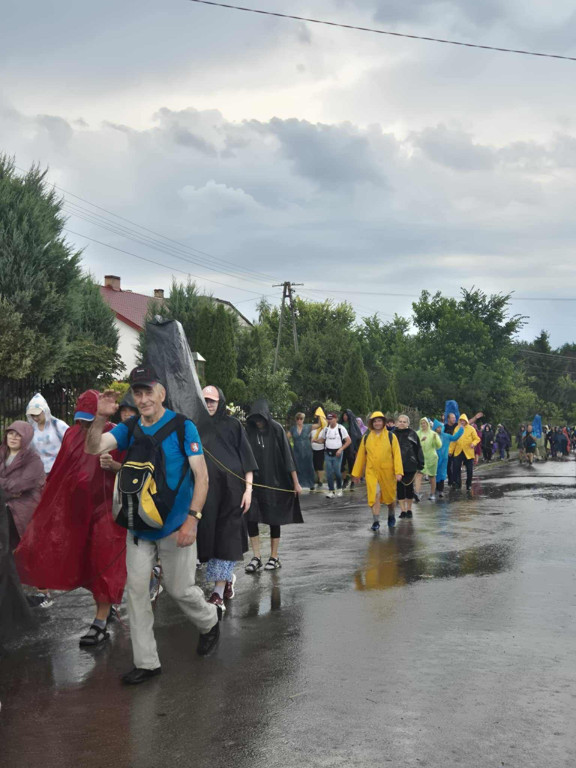 Piesza pielgrzymka na Jasną Górę - dzień pierwszy
