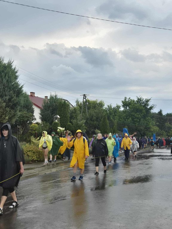 Piesza pielgrzymka na Jasną Górę - dzień pierwszy