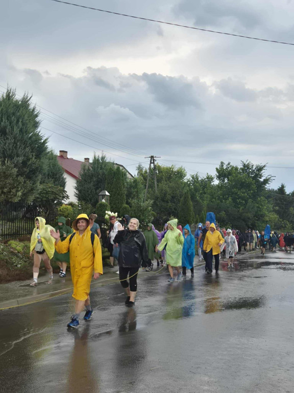 Piesza pielgrzymka na Jasną Górę - dzień pierwszy