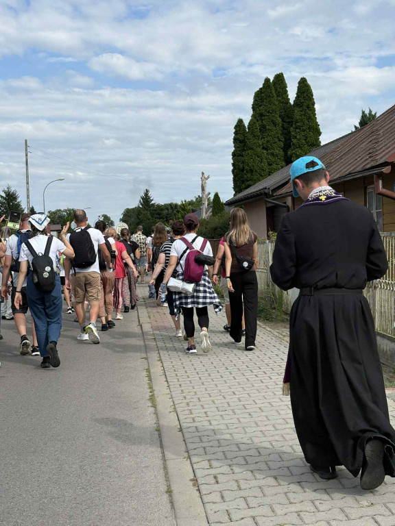 Piesza pielgrzymka na Jasną Górę - dzień drugi
