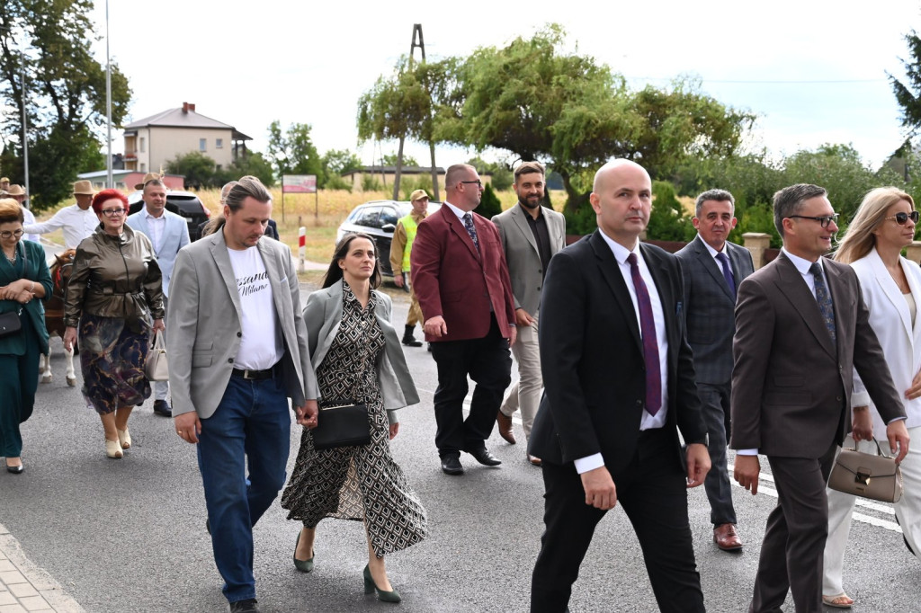 Dożynki gminno-parafialne w Ulanie-Majoracie