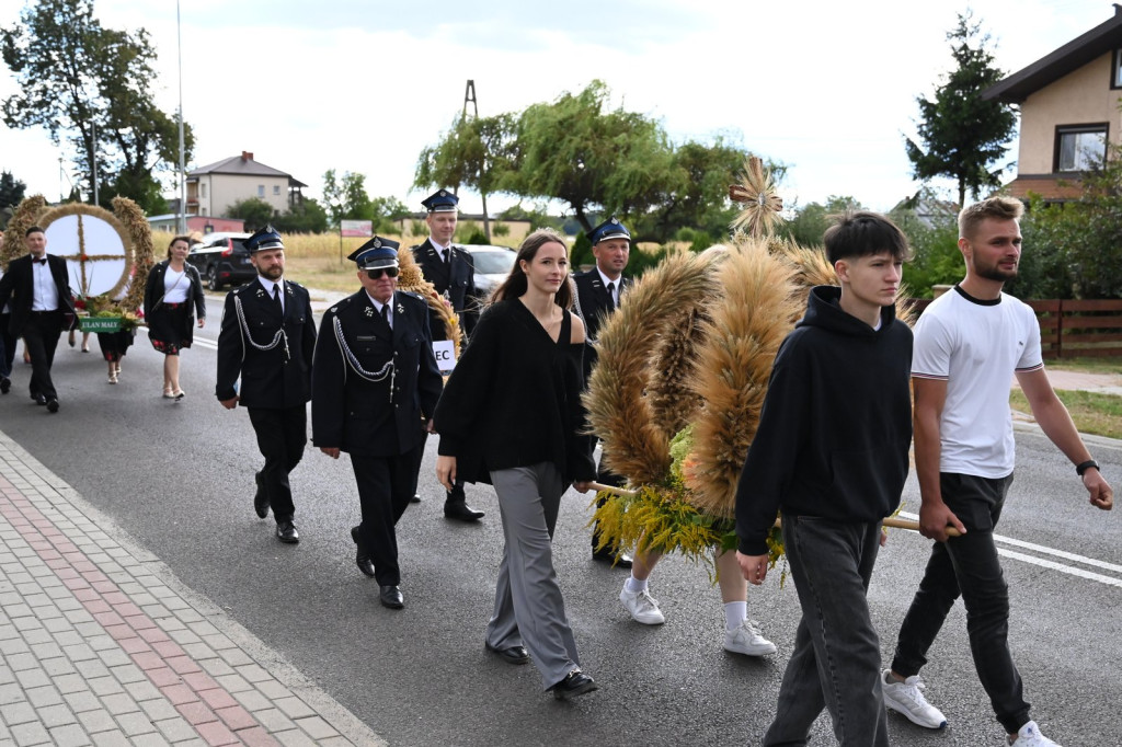 Dożynki gminno-parafialne w Ulanie-Majoracie