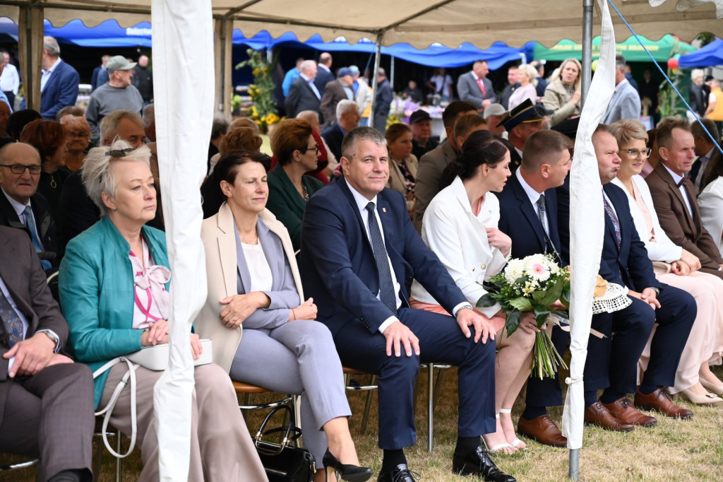 Dożynki gminno-parafialne w Ulanie-Majoracie