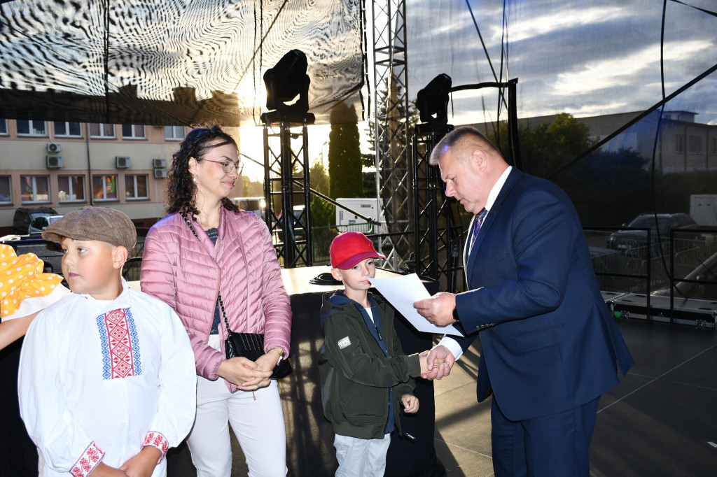 Dożynki gminno-parafialne w Ulanie-Majoracie