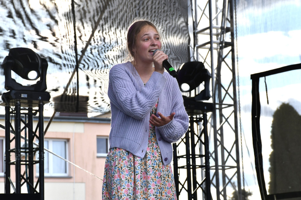 Dożynki gminno-parafialne w Ulanie-Majoracie