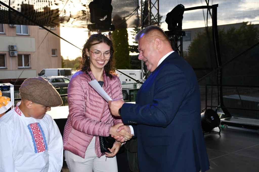 Dożynki gminno-parafialne w Ulanie-Majoracie