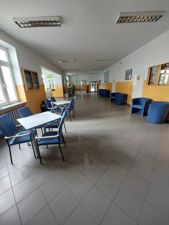Nowe meble na korytarzach w ZSP
