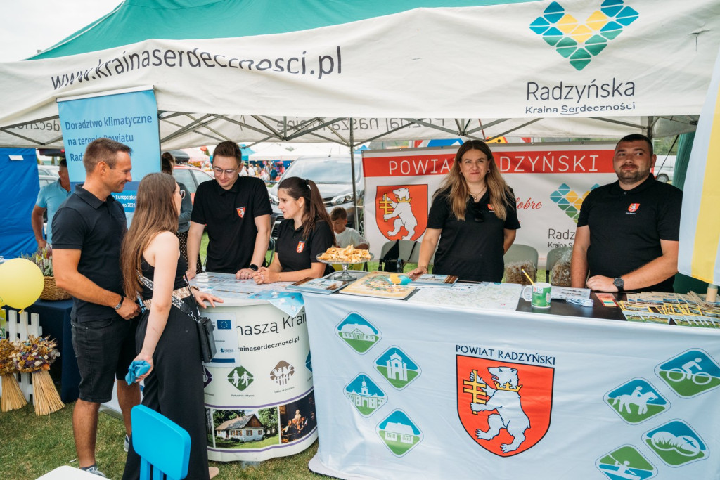 Dożynki Powiatowo-Gminne w Kąkolewnicy