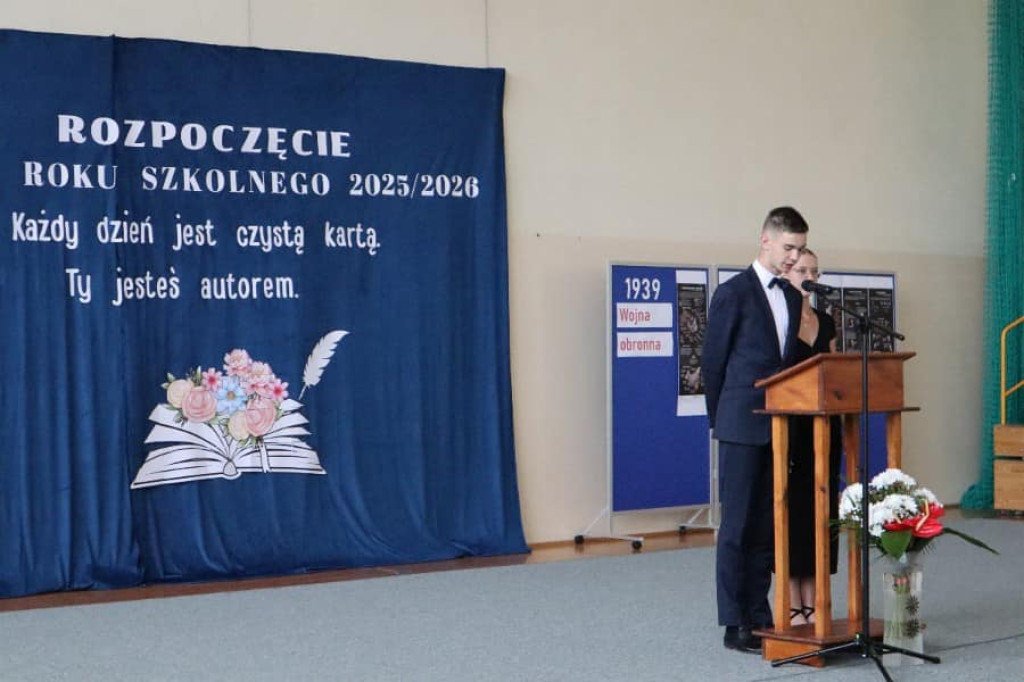 Rozpoczęcie roku szkolnego w ZSR