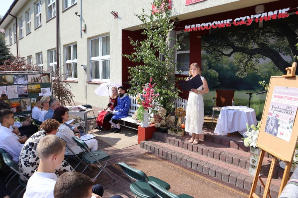 Narodowe Czytanie 2025 w ZSR w Woli Osowińskiej