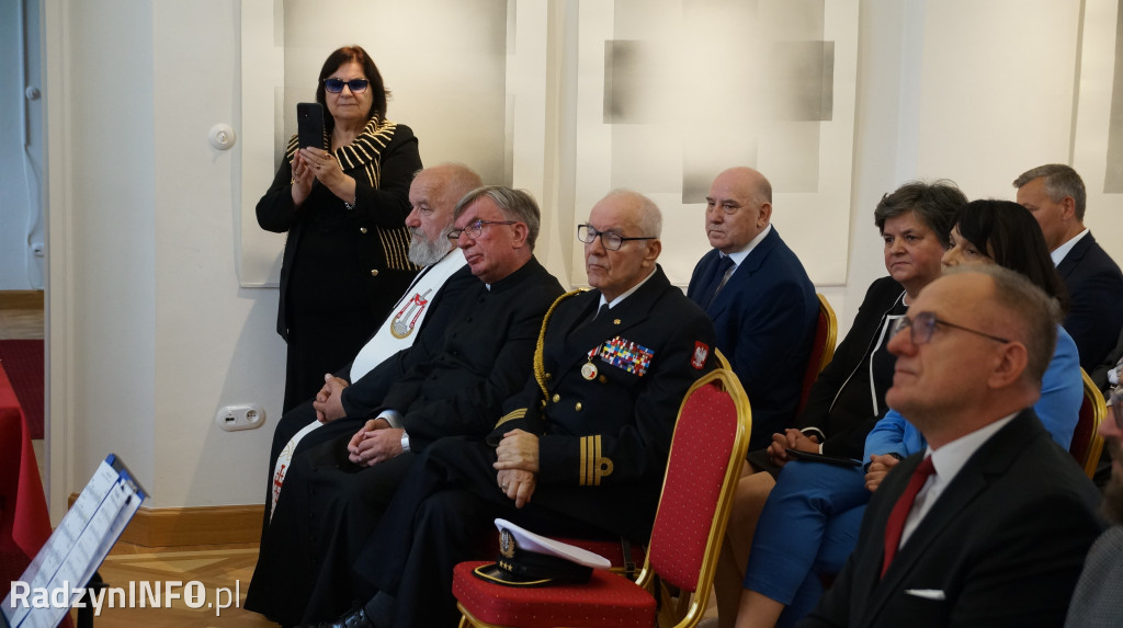 Uroczystość wręczenia odznaczeń w Radzyniu