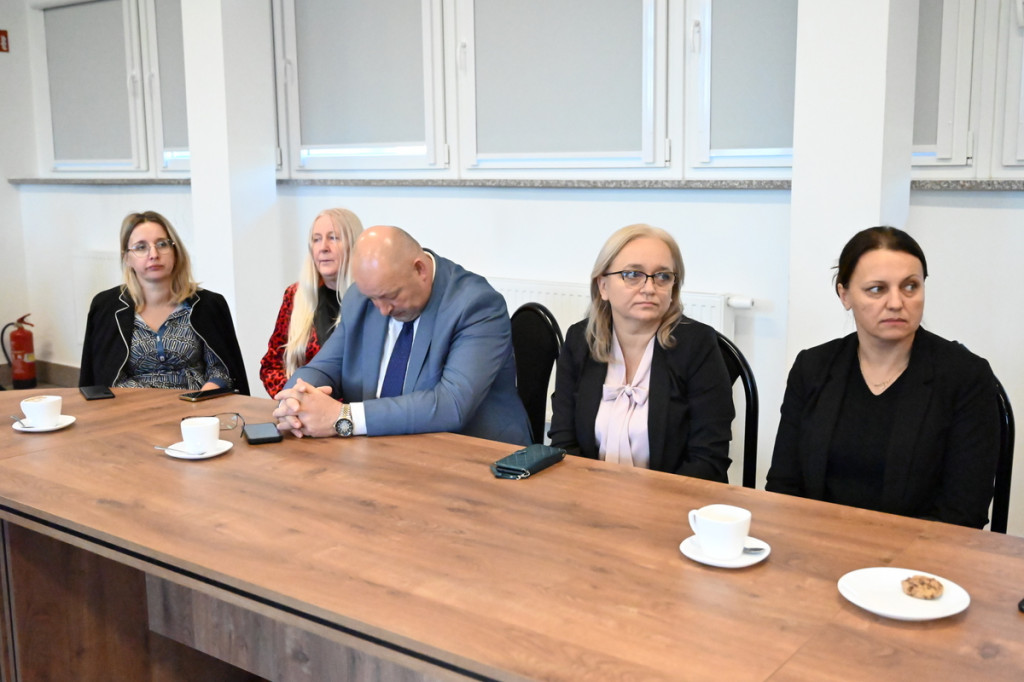 Podpisanie w Radzyniu umowy w/s azbestu