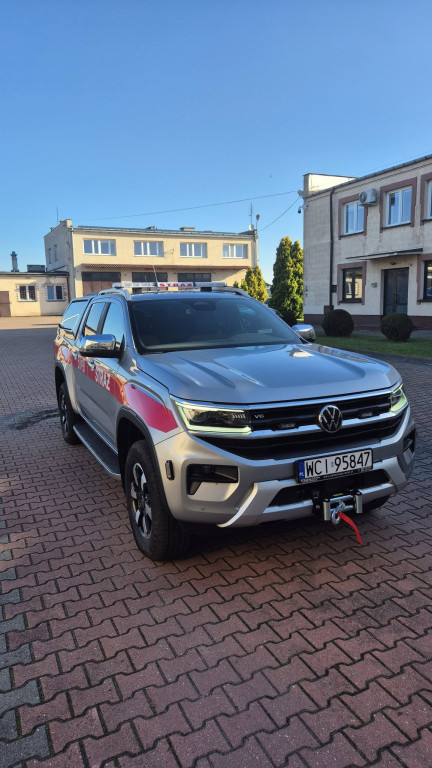 Nowy samochód radzyńskich strażaków