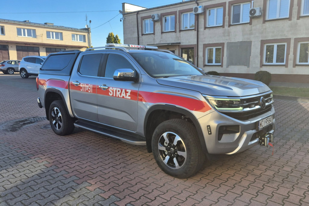 Nowy samochód radzyńskich strażaków