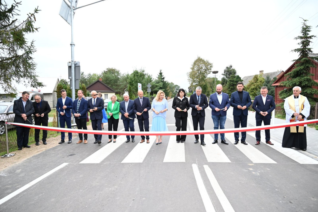 Otwarcie drogi Lisiowólka-Ostrówki