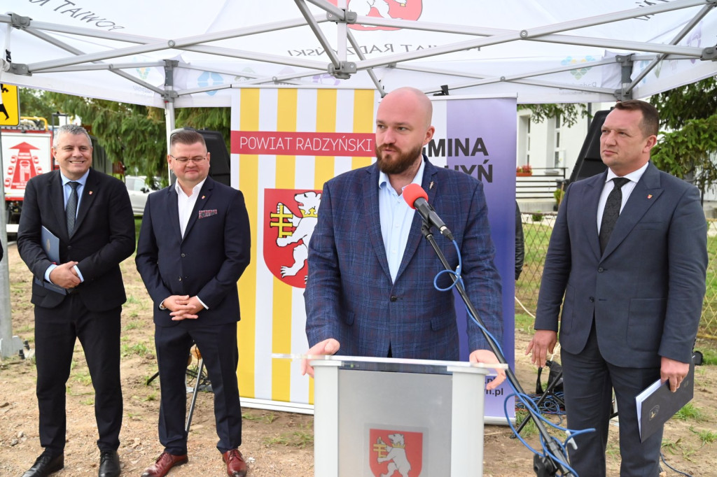 Otwarcie drogi Lisiowólka-Ostrówki