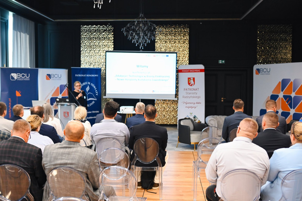 Konferencja nt. edukacji w branży elektrycznej